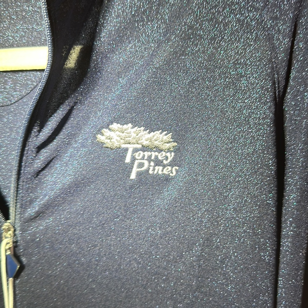 NWT. Woman’s Ruched lurex 1/4 zip long sleeve top. Size L. Torrey Pines edition. - Picture 6 of 6